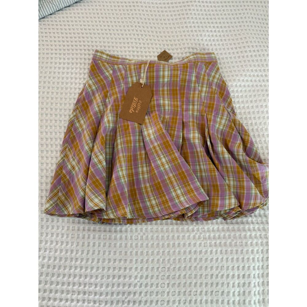 Listicle Plaid A-Line Skirt in Yellow & Lavender Plaid - Picture 5 of 8